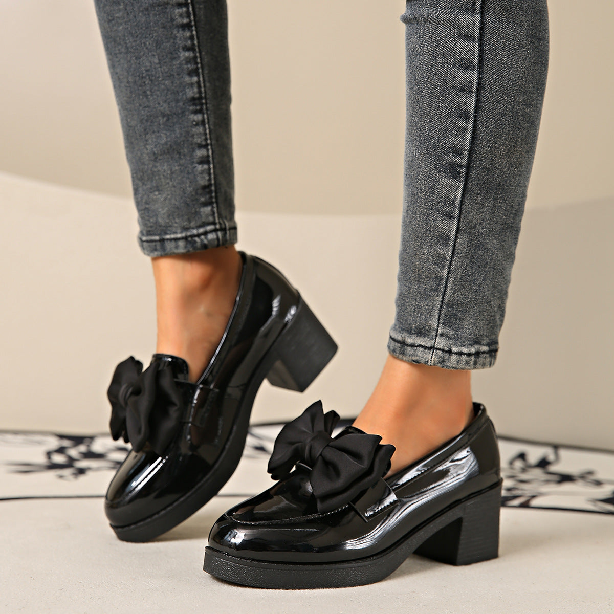 Womens Fashionable Bowtie Plus-Size High-Heel Pumps 