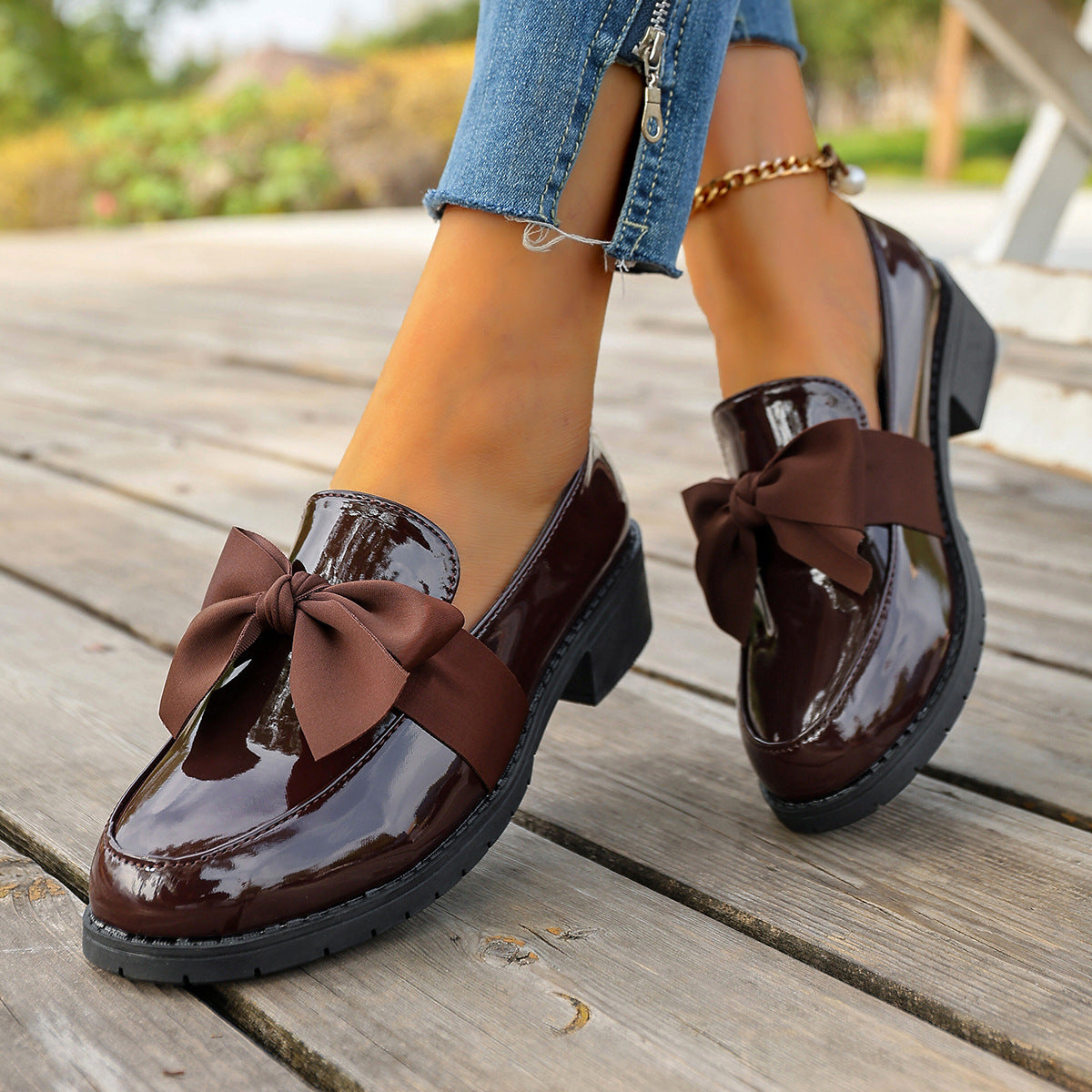Plus-size Bow-knot Slip-on Loafers For Women 