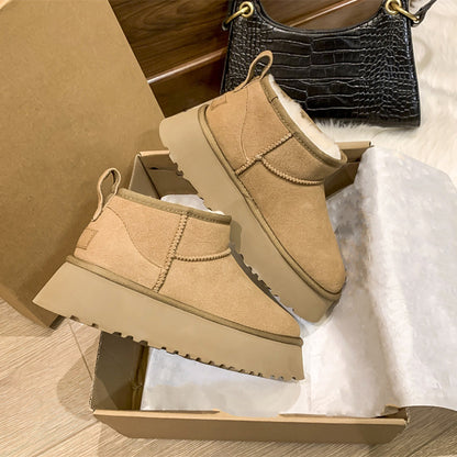 Women’s Thick Sole Snow Boots – Warm, Lightweight Winter Platform Boots
