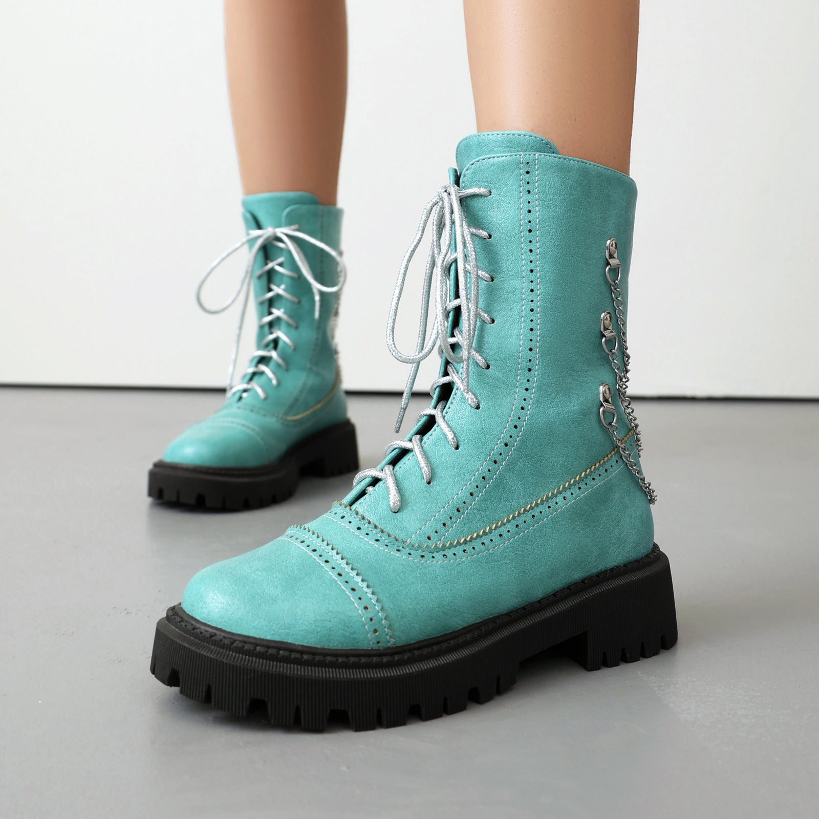 Large-size Womens Chunky-heeled Mid-calf Dr Martens Boots For Fall And Winter 