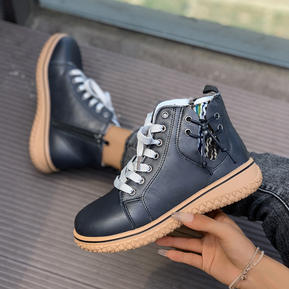 Women's Flat Heel Martin Boots Lace-up Zip Cotton-padded Diversi Fashion™