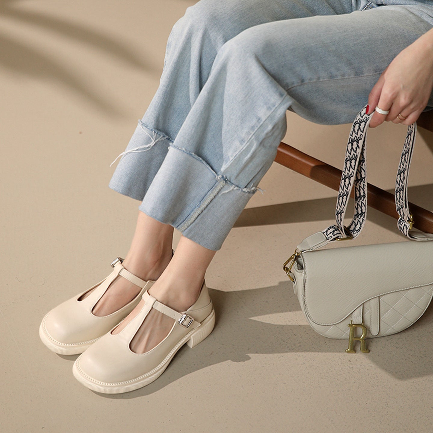 Women’s Shallow-Mouth Mary Jane Shoes CJ