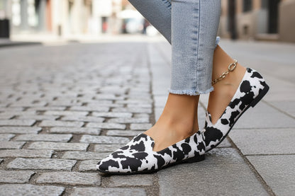 Women's Plus-Size Breathable Pointed-Toe Casual Shoes 