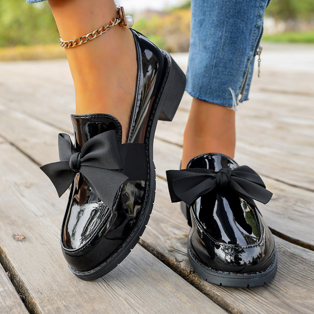 Plus-size Bow-knot Slip-on Loafers For Women 