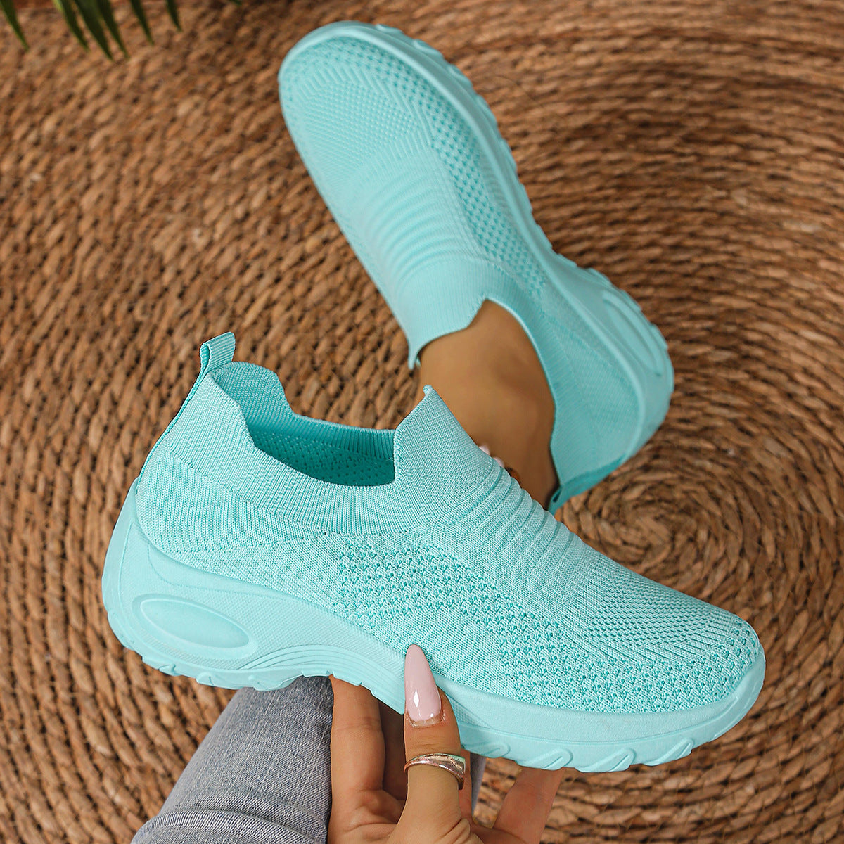 Breathable And Comfortable Womens Flats 